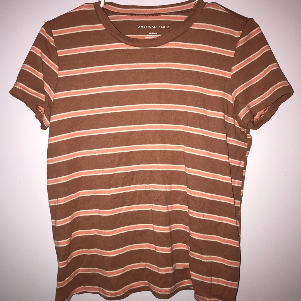 AMERICAN EAGLE T-SHIRT